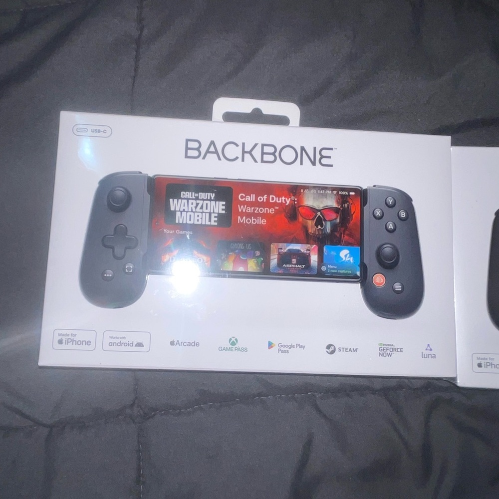 Black Mobile Gaming Controller for iPhone